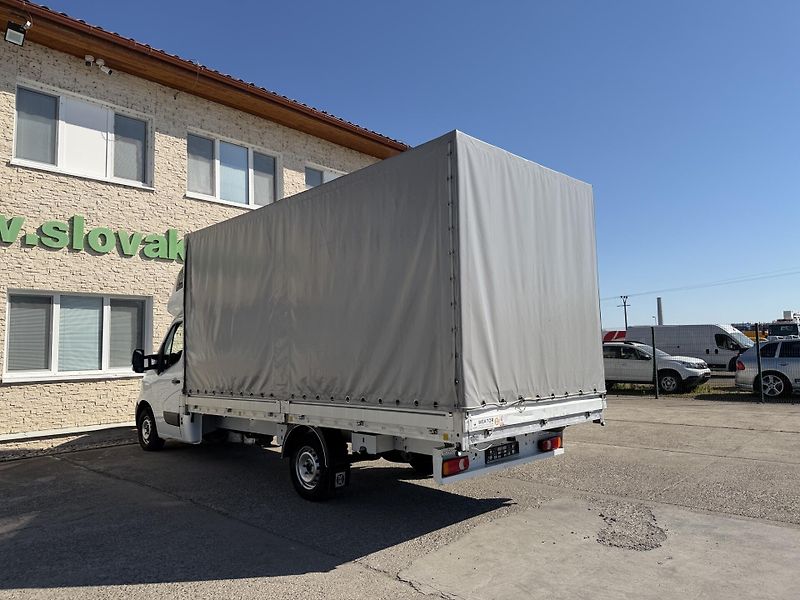 Renault Master (2011) - fotka 4 z 9