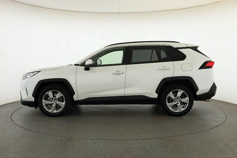 Toyota RAV4 (2020) 2.0 Valvematic - fotka 3 z 20