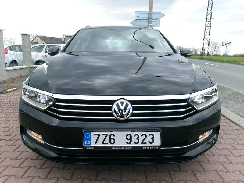 Volkswagen Passat Variant (2018) 1,5TSI AC NAVI ACC BT - fotka 3 z 39