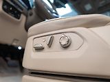 Cadillac Escalade (2026) 6.2 Premium Lux Platinum 2026 - náhled 18