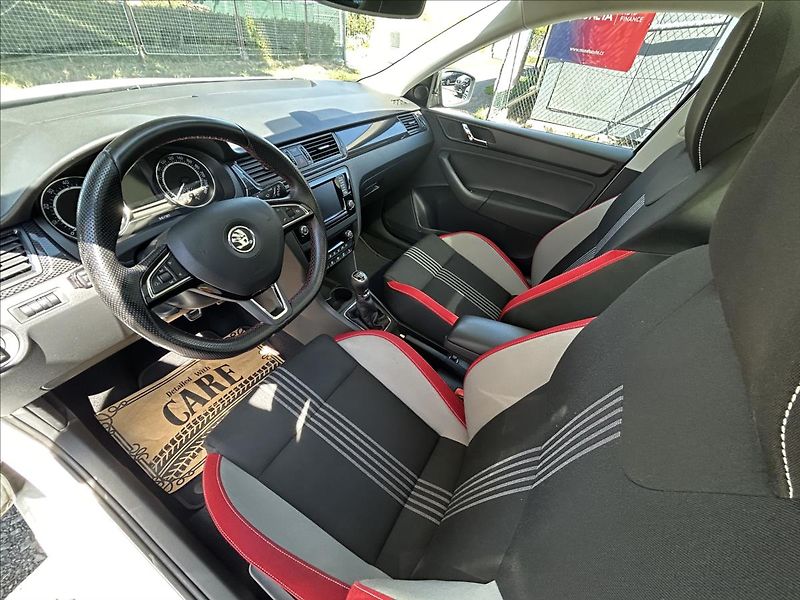 Škoda Rapid 1,2 TSi 81kW Monte Carlo, ALU - fotka 14 z 50