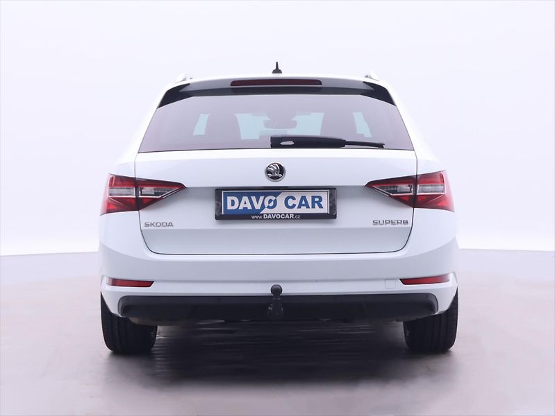 Škoda Superb 2,0 TDI 140kW DSG L&K Xenon - fotka 6 z 46