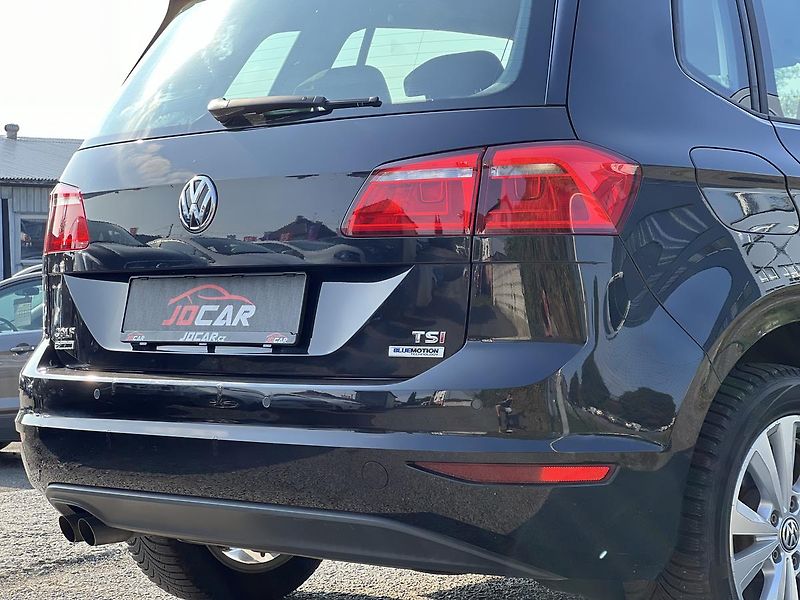 Volkswagen Golf Sportsvan 1.4TSi 92kw DSG KLIMA - fotka 48 z 48