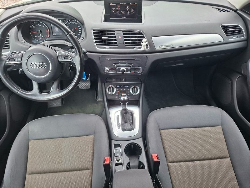 Audi Q3 (2012) 2.0TDI 130kW QUATTRO-S-TRONIC - fotka 11 z 39