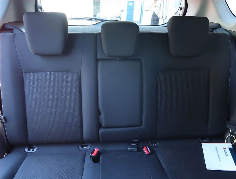 Suzuki SX4 S-Cross (2021) Comfort 1.4 BoosterJet, 4X4 - fotka 10 z 17