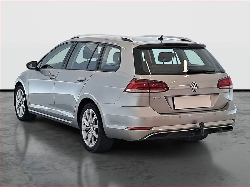Volkswagen Golf (2018) Comfortline 1.5 TSI - fotka 4 z 17