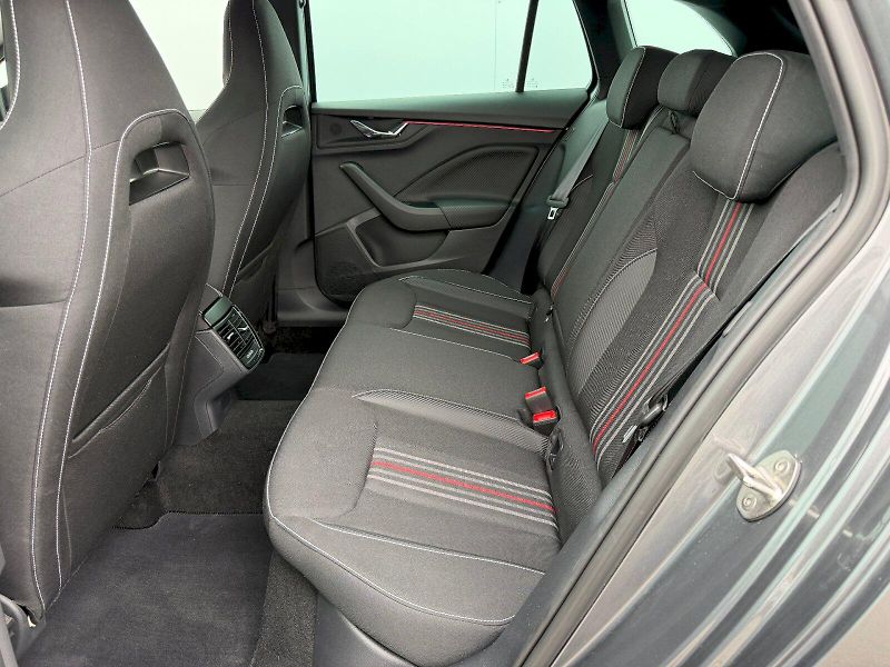 Škoda Scala (2025) 1.0 TSI 85kW DSG Monte Carlo T - fotka 24 z 35