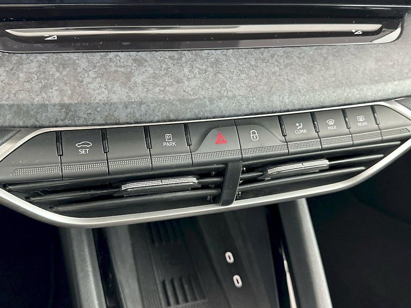 Škoda Octavia (2025) Combi DSG 2.0TDI 110kW Exclusi - fotka 26 z 37