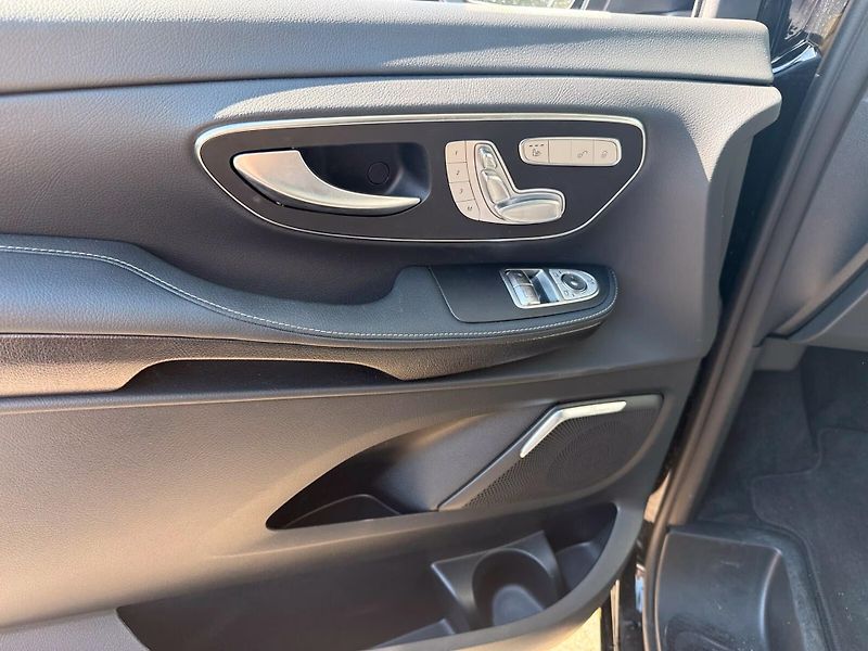 Mercedes-Benz Třídy V 300d 4M Avant. L AIRMATIC NezT - fotka 12 z 16