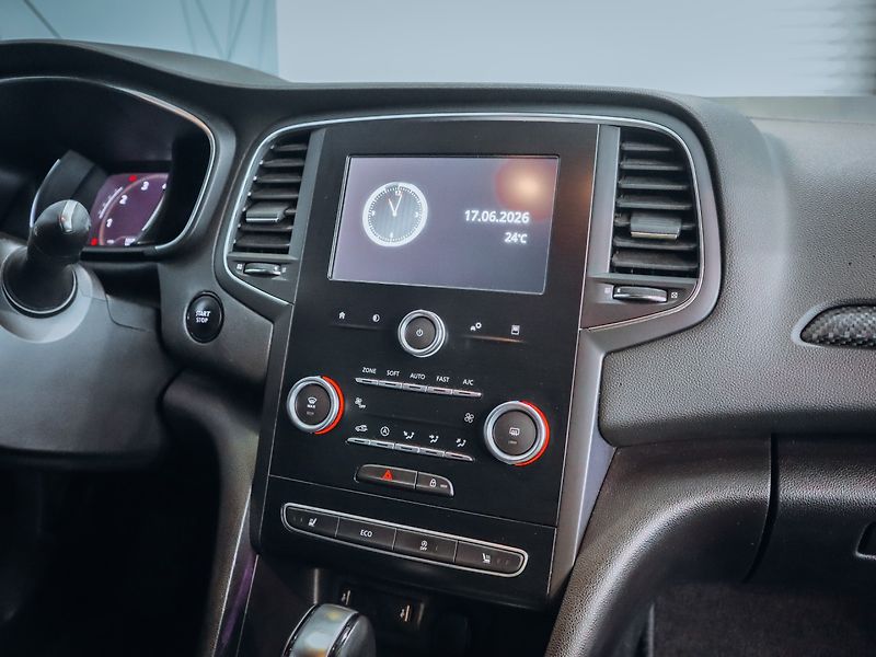 Renault Mégane 1.3Tce Limited 103kW - fotka 19 z 25