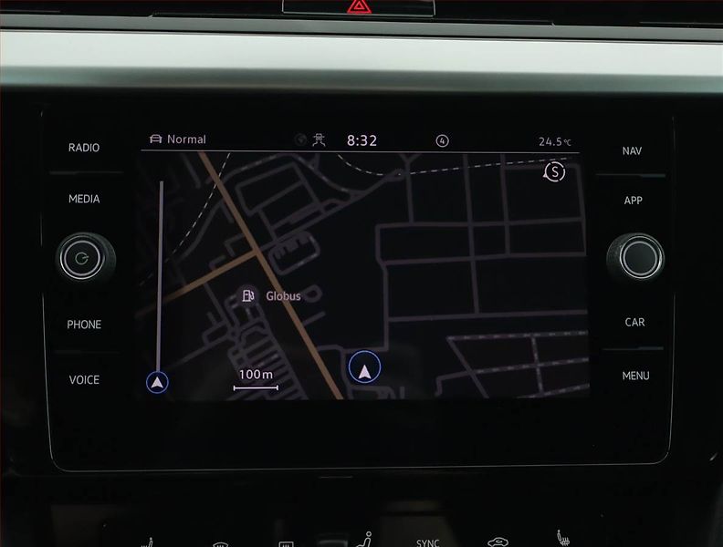 Volkswagen Arteon (2023) 2.0 TDI - fotka 16 z 18