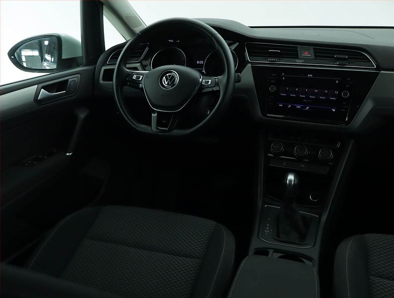 Volkswagen Touran (2021) Comfortline 2.0 TDI, Automat - fotka 7 z 16