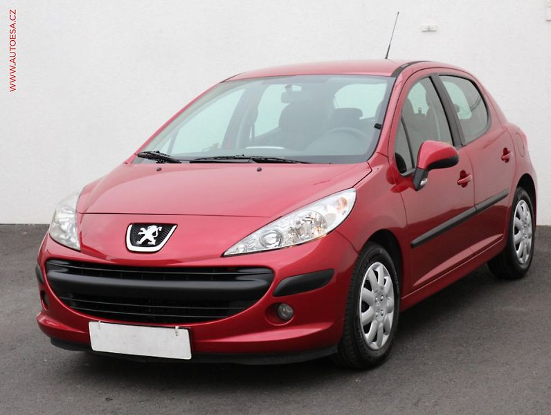 Peugeot 207 (2008) 1.4 i - fotka 3 z 3