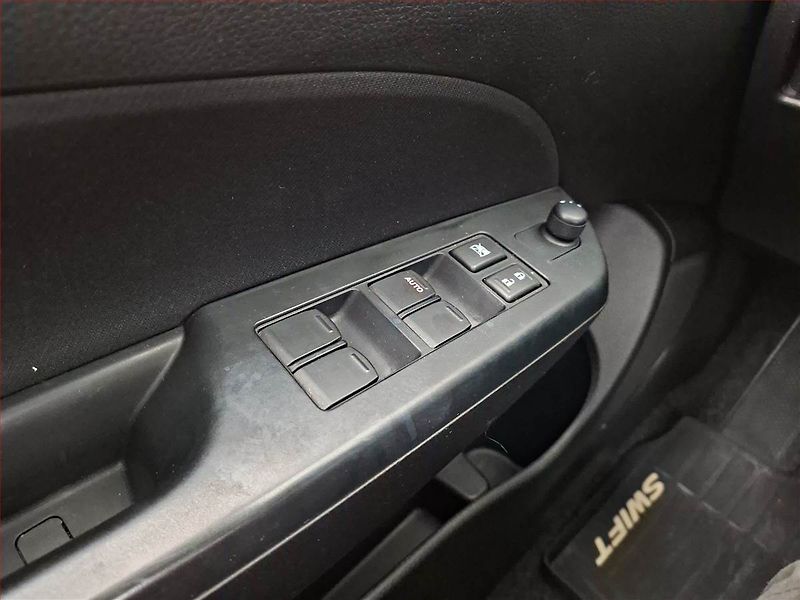 Suzuki Swift (2015) 1.2, LPG, Serv.kniha - fotka 16 z 16