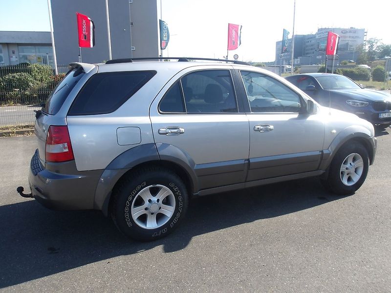 Kia Sorento 2,5CRDi 4x4 NOVÁ RAMENA +PNEU - fotka 7 z 31