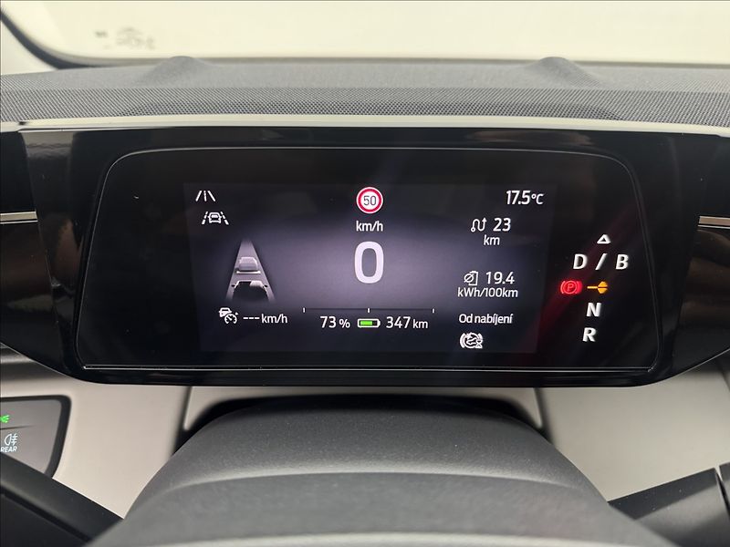 Ford Explorer 79kWh PREMIUM HUD B&O ČR - fotka 12 z 47