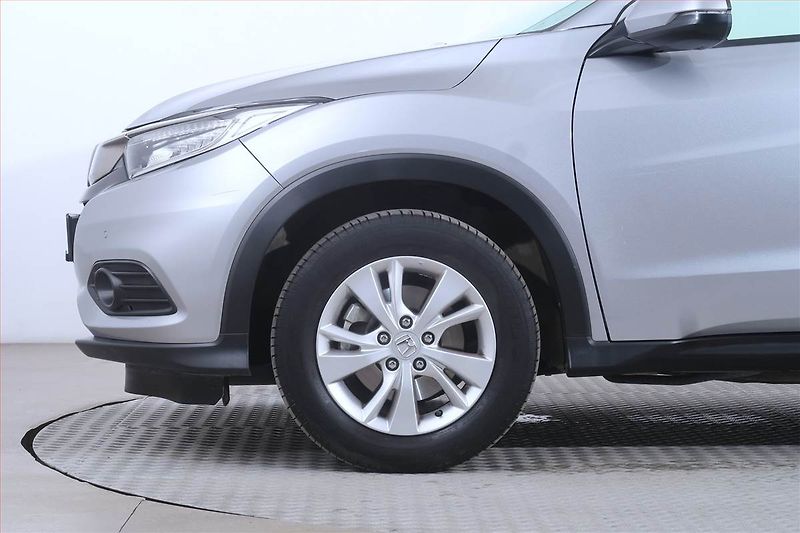 Honda HR-V (2020) Elegance 1.5 i-VTEC - fotka 14 z 20