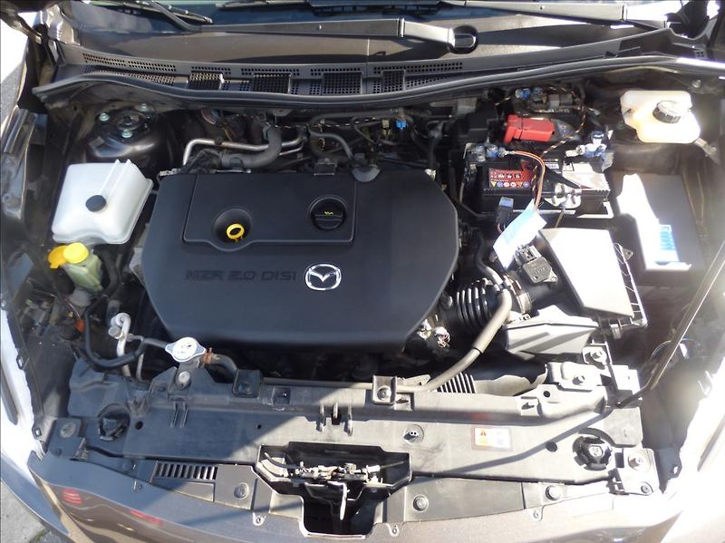 Mazda 5 2,0 MZR,7 míst,Digi Klima,  Se - fotka 49 z 50