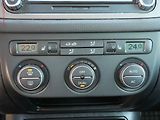Volkswagen Tiguan (2009) 2.0 TDi 4x4, ČR, Xenon, AC - náhled 14