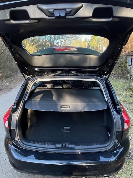 Ford Focus (2021) 1.0 EcoBoost mHEV Titanium - fotka 30 z 36