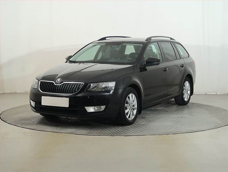 Škoda Octavia (2016) Ambition 2.0 TDI, Tempomat - fotka 2 z 13