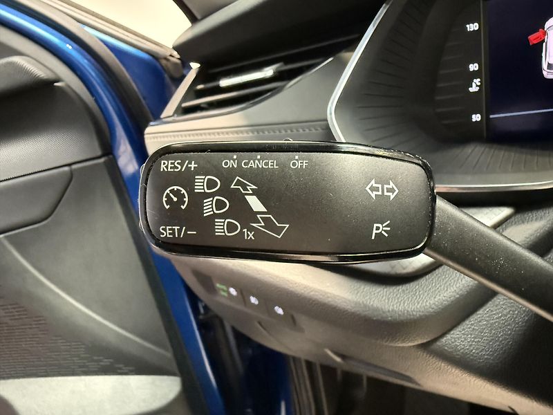 Škoda Octavia 2.0 TDI 85kW Ambition Combi - fotka 9 z 12