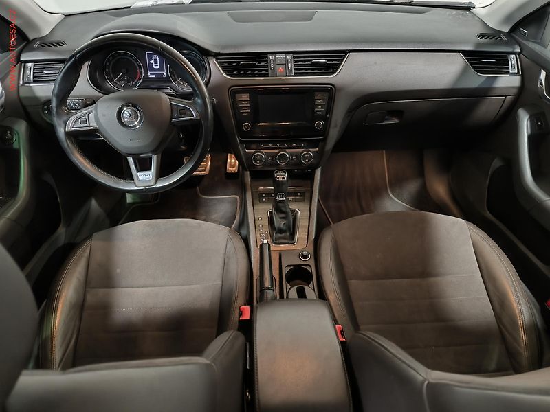 Škoda Octavia (2014) 2.0 TDI 4x4, Scout, DSG - fotka 8 z 17