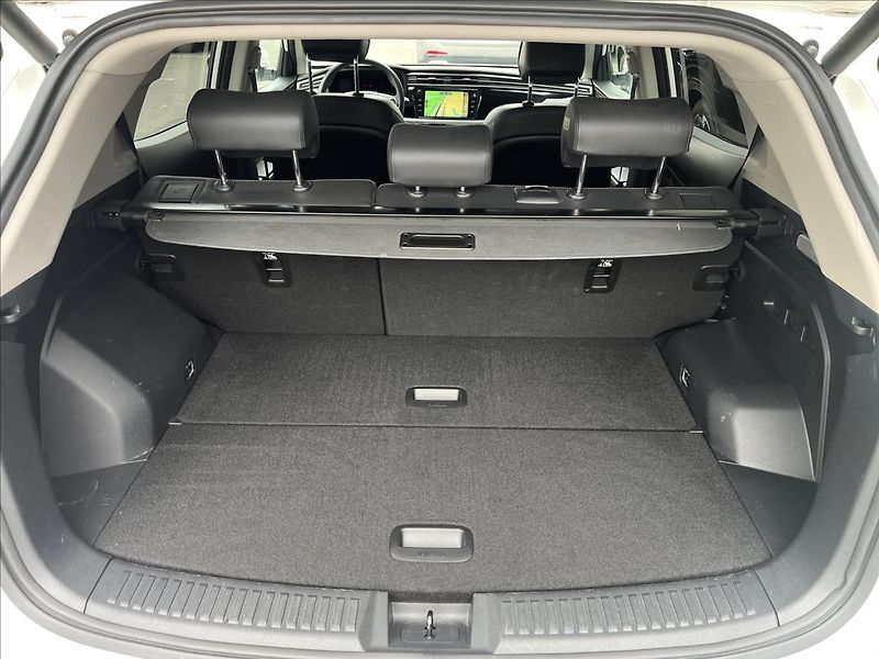 SsangYong Korando 1,5 TGDI  Premium AT 4WD CZ - fotka 21 z 28