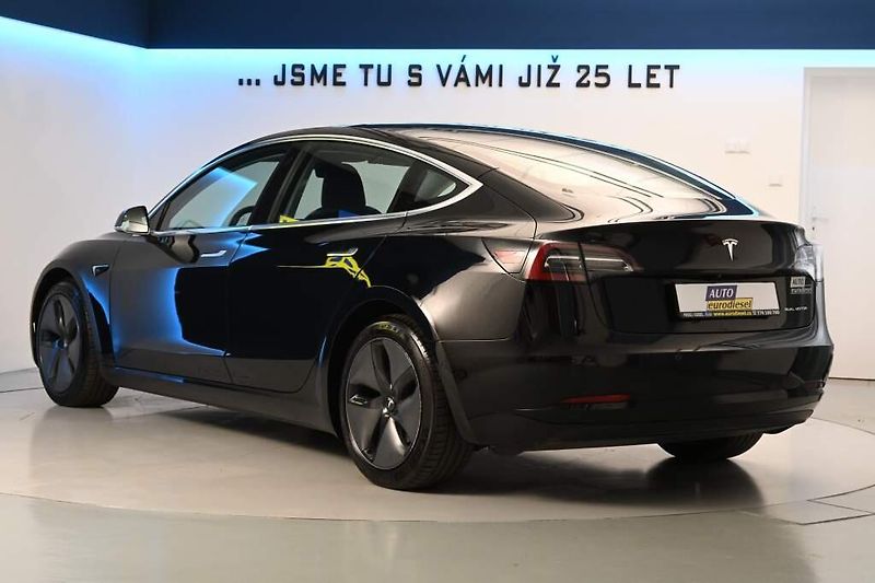 Tesla Model 3 (2019) AWD DUALMOTOR 350 KW LED Kamer - fotka 7 z 36