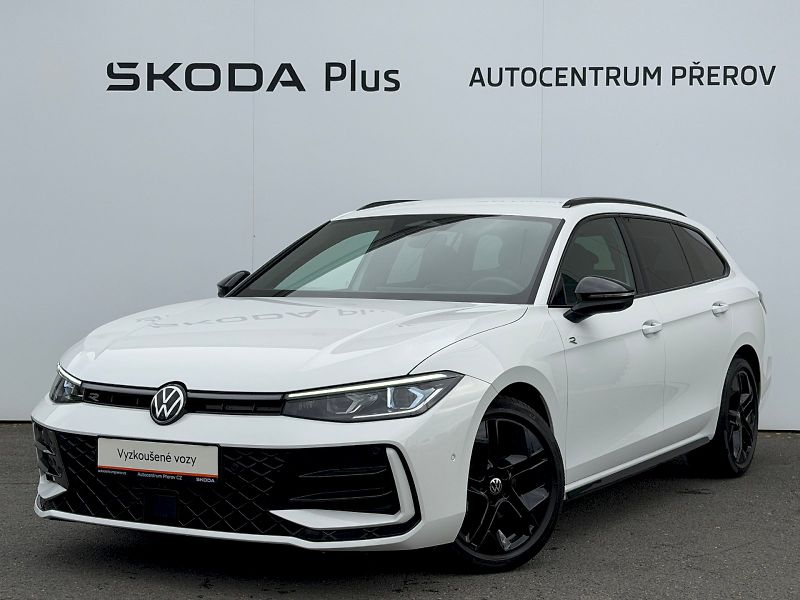 Volkswagen Passat (2024) 2.0 TDI 110 kW R-LINE - fotka 1 z 35