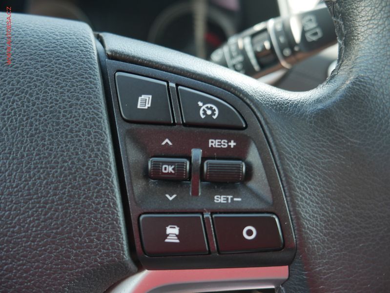 Hyundai Tucson (2018) 1.6 T-GDi 4x4, 1.maj,ČR, AT - fotka 17 z 20