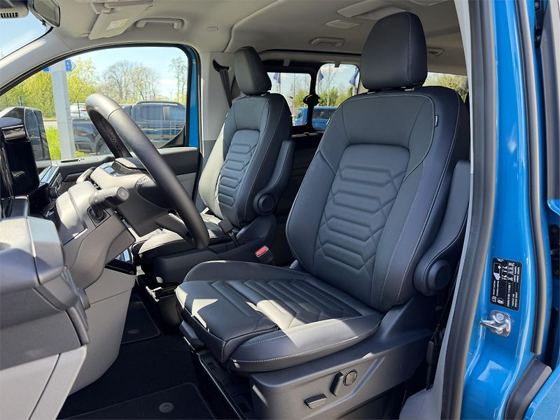 Ford Tourneo Custom (2025) Titanium X L2, Tourneo, 2.0 Ec - fotka 16 z 22