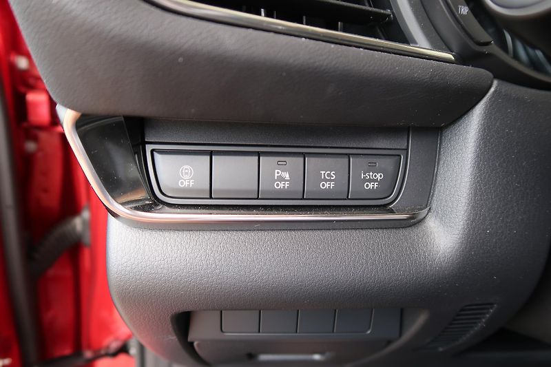 Mazda CX-30 2,0 G122 Plus ČR, záruka, DPH - fotka 19 z 29