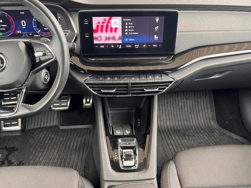 Škoda Octavia (2021) 2.0 TDI - fotka 16 z 24