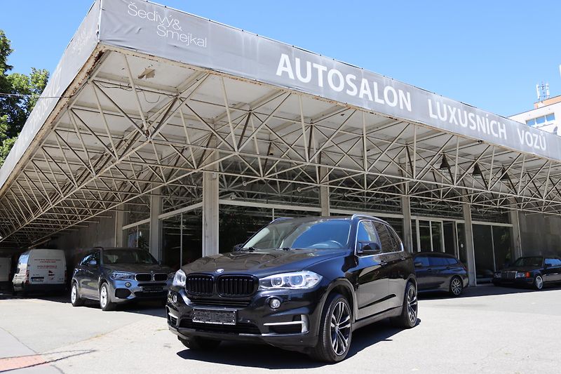 BMW X5 XDRIVE 30D F15 190kW - fotka 1 z 50