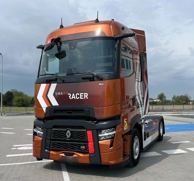 Renault Trucks T (2025) High 480 tahač EURO 6 - fotka 2 z 16