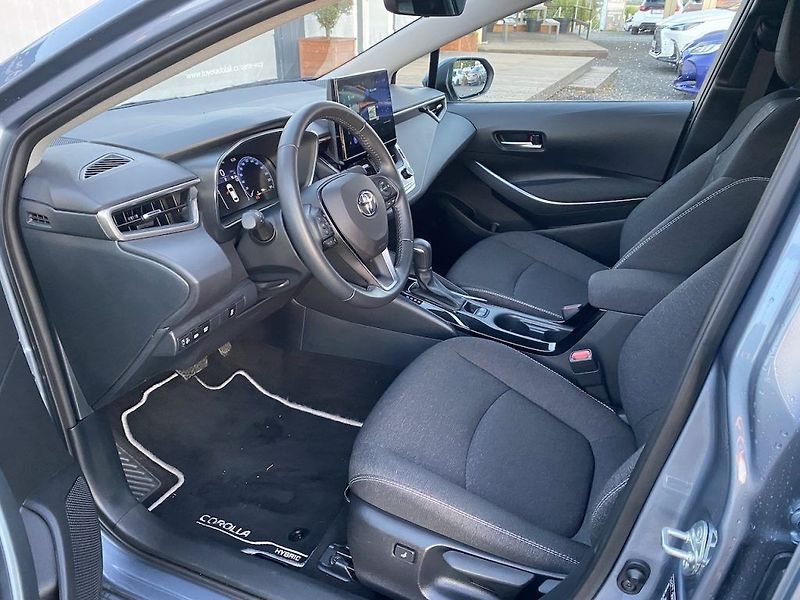 Toyota Corolla 1.8HEV, ČR-1m, Style, DPH - fotka 10 z 26