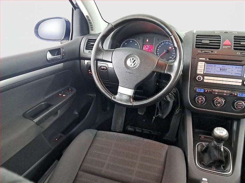 Volkswagen Golf (2006) 1.9 TDI , nová STK, zamluveno - fotka 7 z 15