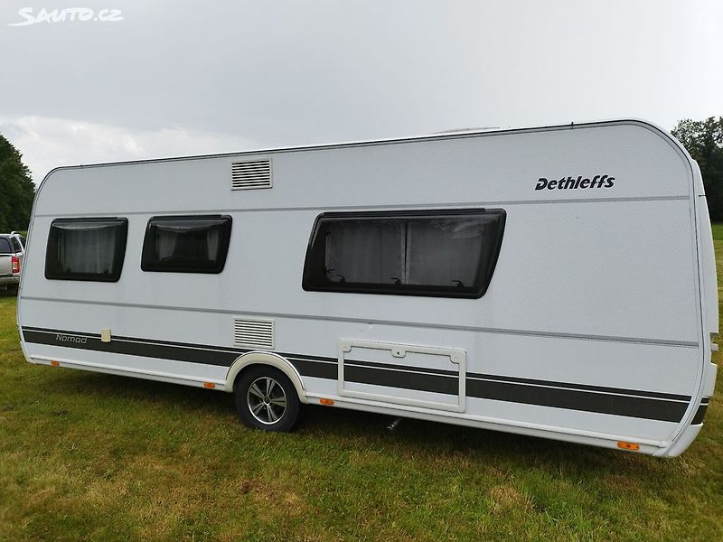 Dethleffs NOMAD KLIMA TOP STAV - fotka 9 z 25