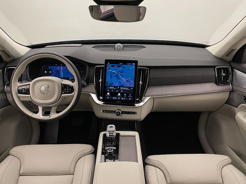 Volvo XC90 (2026) T8 AWD Plug-in BRIGHT ULTRA - fotka 2 z 72