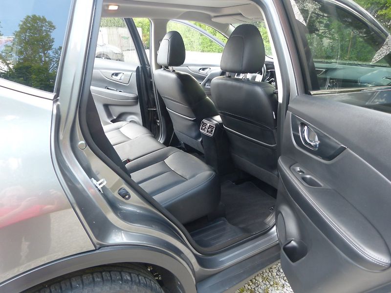 Nissan X-Trail 1.6 dCi - fotka 12 z 19