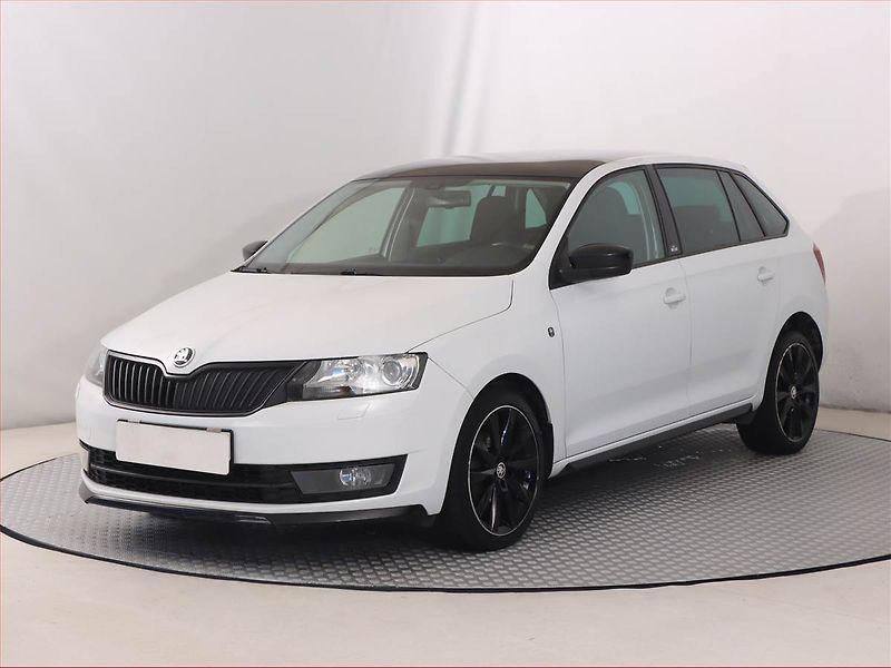 Škoda Rapid (2015) Spaceback 1.6 TDI, Automat - fotka 2 z 18
