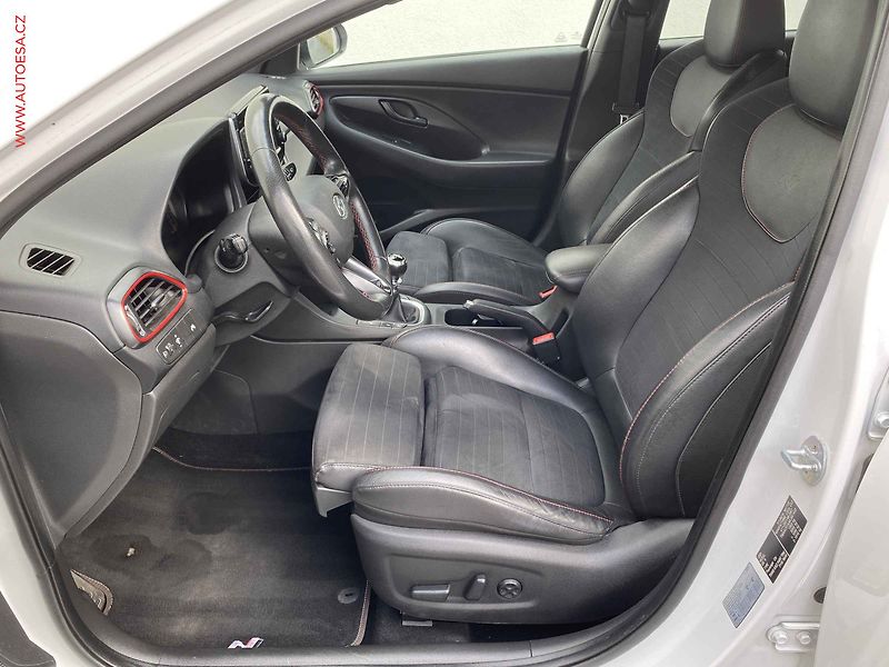 Hyundai i30 (2019) 2.0 T-GDi, ČR, N, LED, navi - fotka 9 z 18
