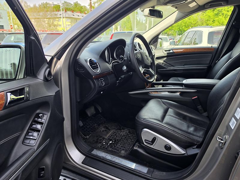 Mercedes-Benz GL 320CDI 4matic TZ 7mist CZ - fotka 19 z 20