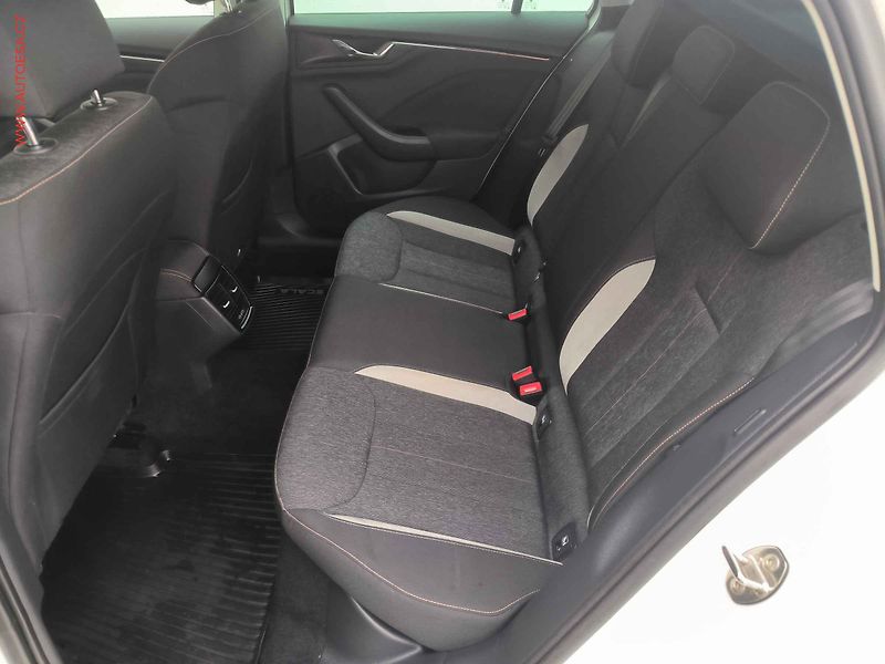 Škoda Scala (2021) 1.0TSI, ČR, Style - fotka 10 z 24