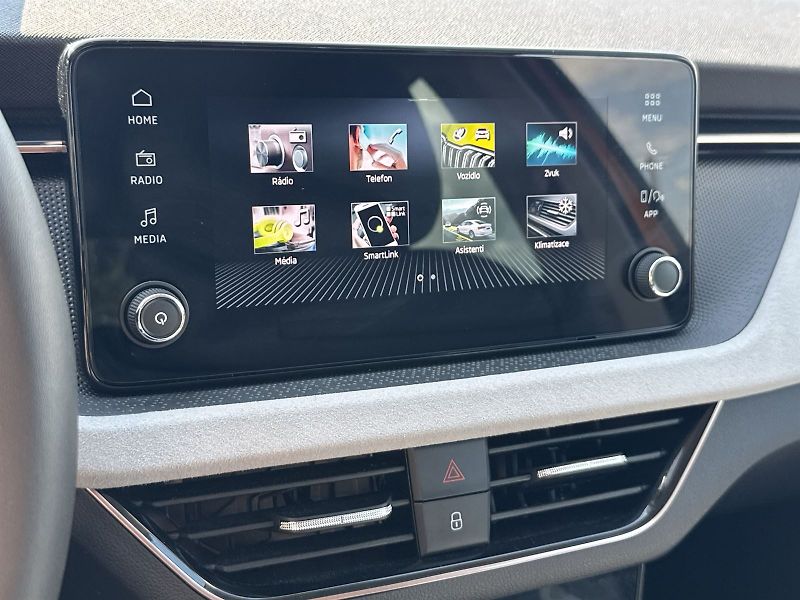 Škoda Kamiq (2025) 1.0 TSI DSG Top Selection - fotka 16 z 31