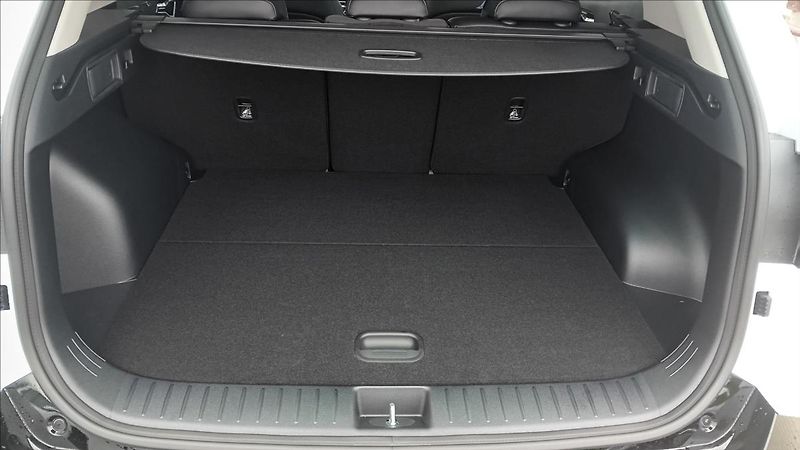 Kia Sportage 1,6 T-GDi 4x2 TOP - fotka 12 z 13