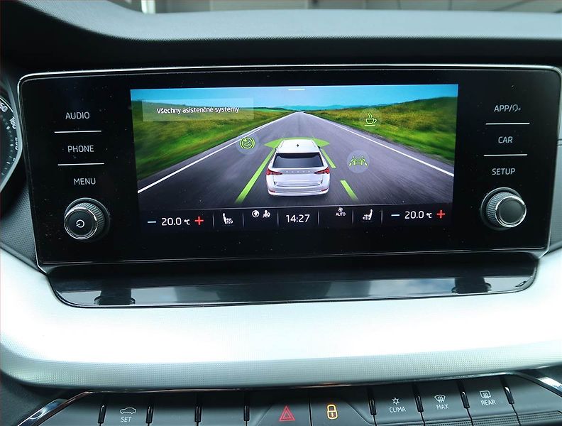 Škoda Octavia (2023) Ambition 2.0 TDI - fotka 19 z 26