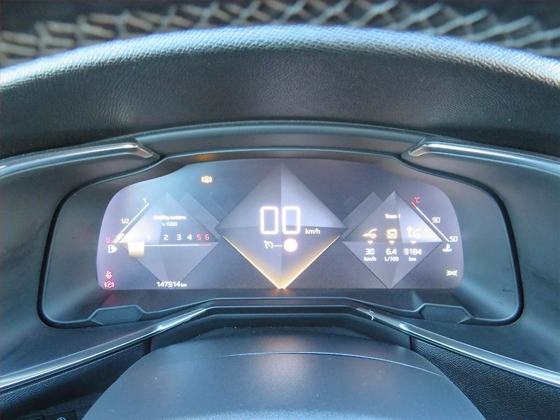 DS Automobiles DS7 Crossback (2019) 1.5 BlueHDI, Serv.kniha, Kůže - fotka 11 z 15