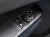 Ford Tourneo Courier 1,0 EB 74kW CZ  Titanium 1.Maj - náhled 14